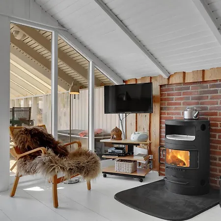 Holiday home Cozy Home In Fano With House A Panoramic View Sonderho