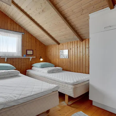 Cozy Home In Fano With House A Panoramic View *